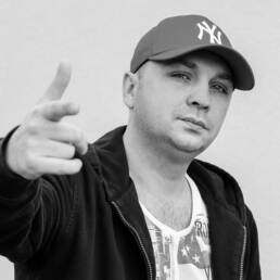 DJ Topa